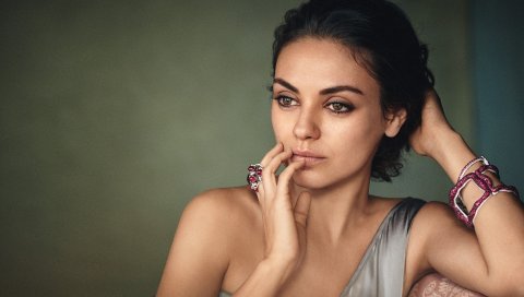 Mila, Kunis, 2016