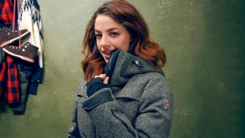 Оливия, Thirlby