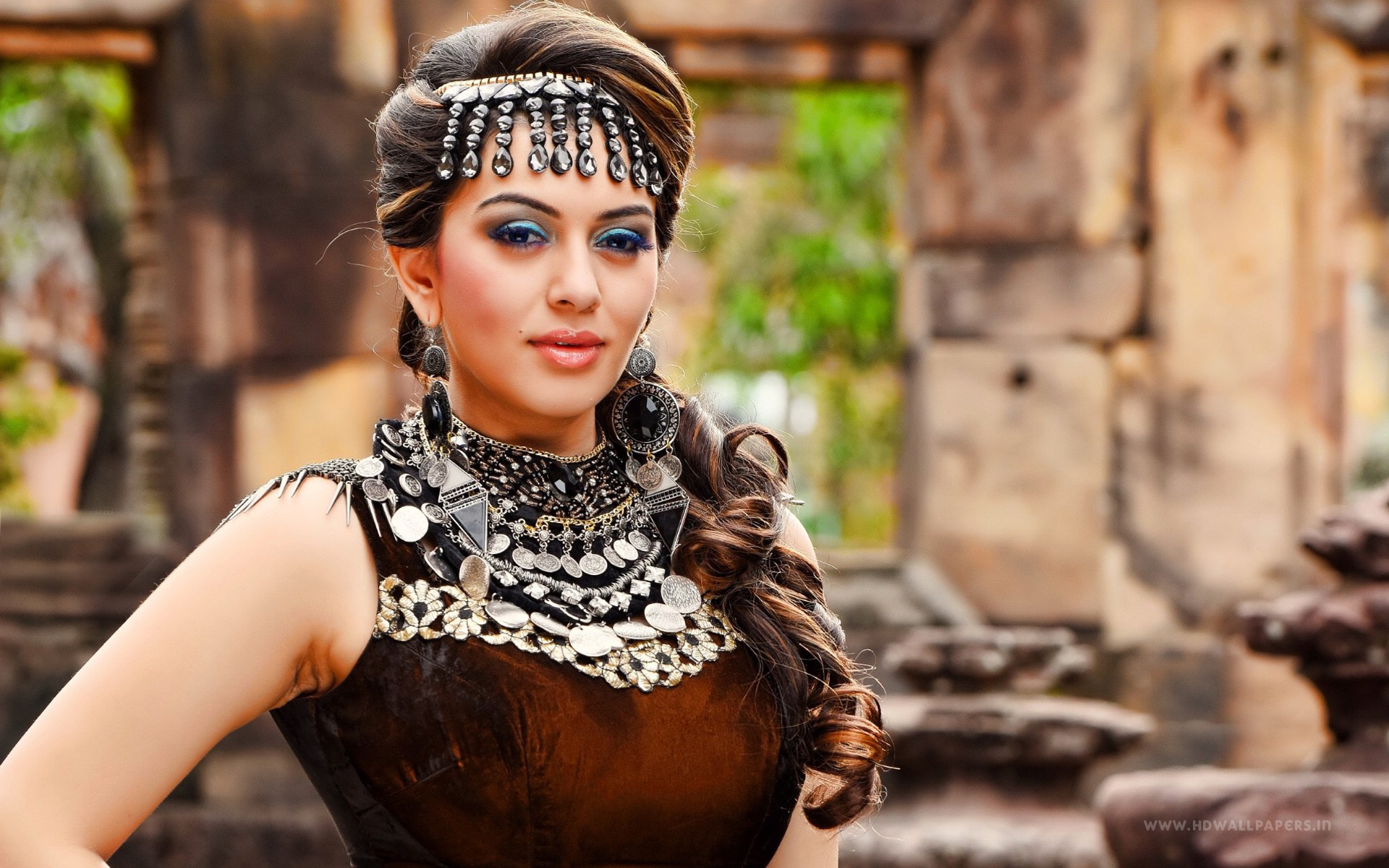 Картинки Актриса, Хансика, Пули фото и обои на рабочий стол