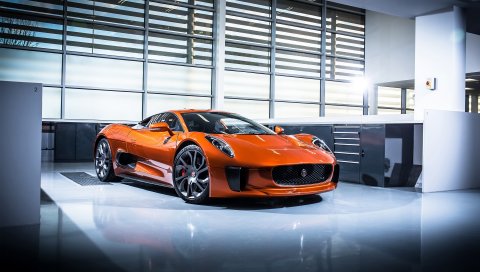 Бонд, Jaguar, 2015, Призрак