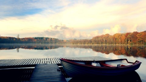 Док, река
