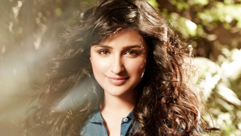 Chopra, 2013, Parineeti