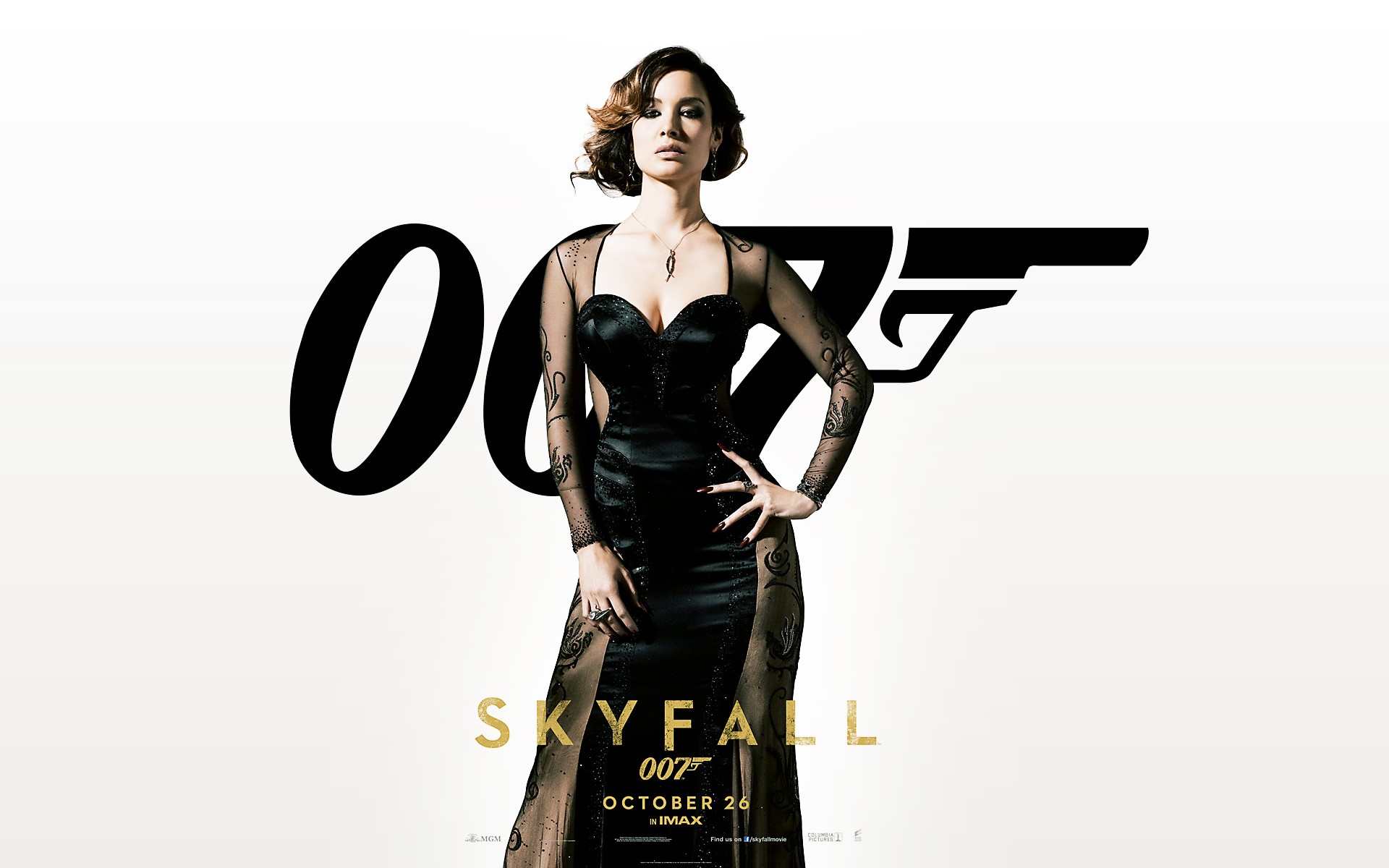 Сто 007 2015. Беренис Марло Скайфолл. Беренис Марло 007. Беренис Марло "007: координаты «Скайфолл»" (2012).