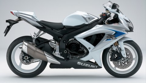 Белый, Suzuki, R600